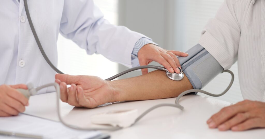When to Seek Medical Help for Headaches Caused by High Blood Pressure
